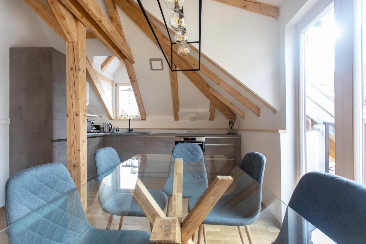 Bright & Spacious Loft In The Heart Of Old Town Lublana Zewnętrze zdjęcie